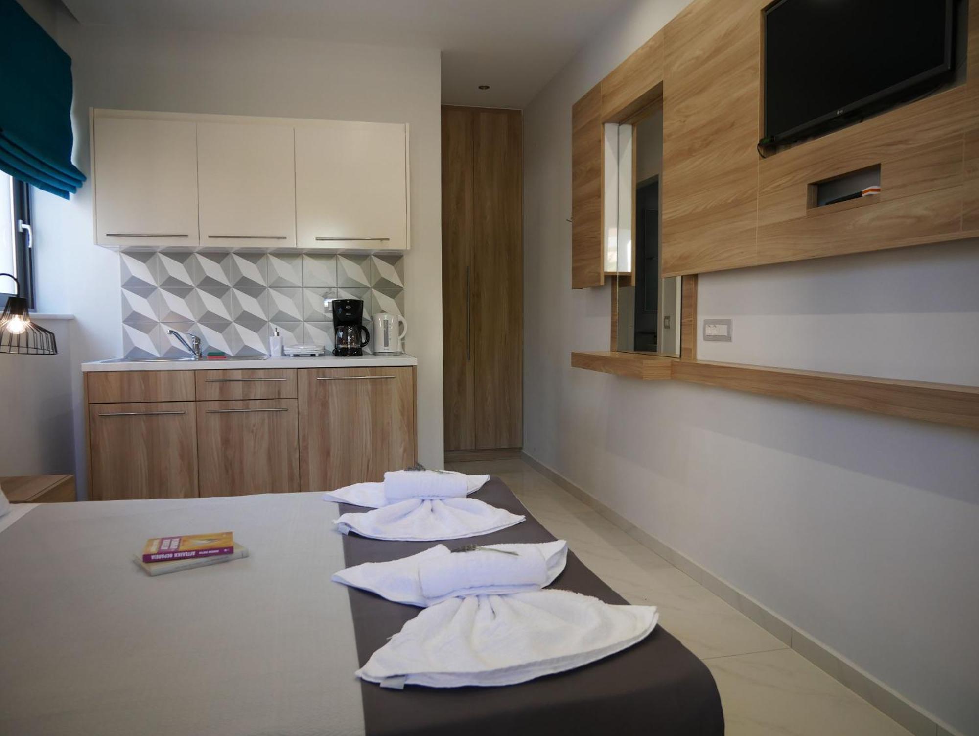 Erotokritos Studios Agia Marina المظهر الخارجي الصورة